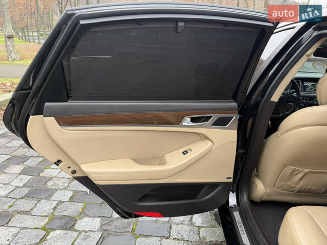 Черный Хендай Генезис, объемом двигателя 3.78 л и пробегом 125 тыс. км за 18999 $, фото 8 на Automoto.ua