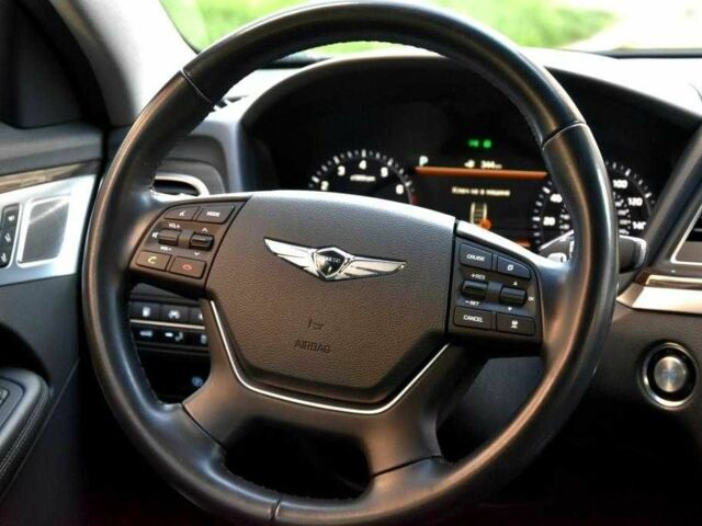 Черный Хендай Генезис, объемом двигателя 3.8 л и пробегом 63 тыс. км за 32000 $, фото 9 на Automoto.ua