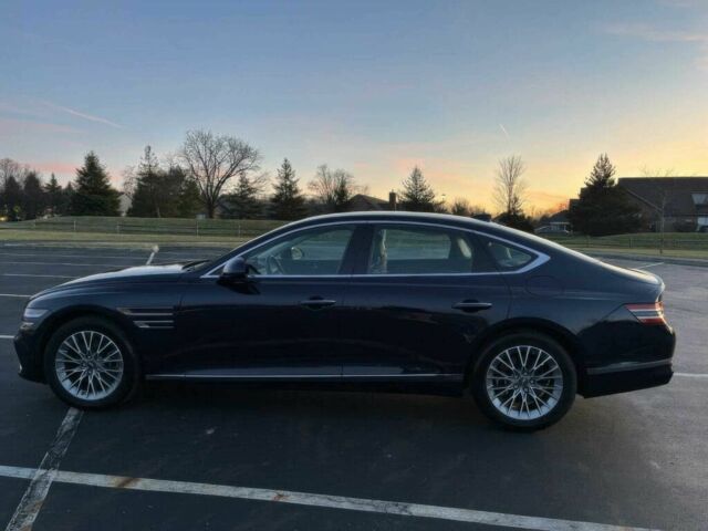 Черный Хендай Генезис, объемом двигателя 2.5 л и пробегом 23 тыс. км за 20000 $, фото 3 на Automoto.ua