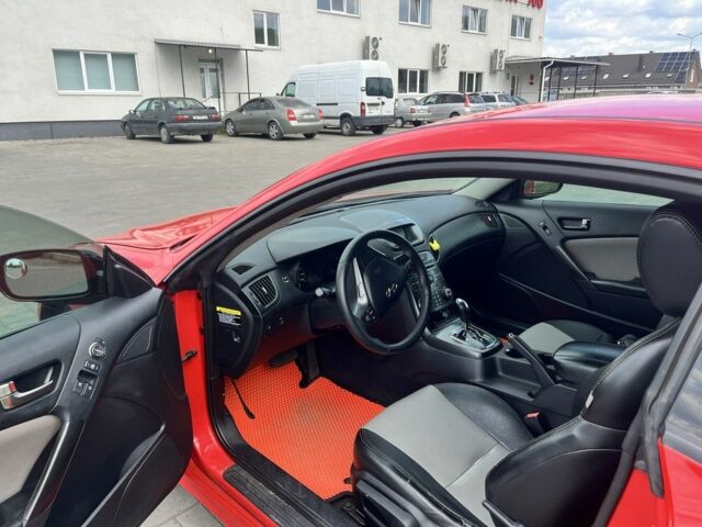 Красный Хендай Генезис, объемом двигателя 2 л и пробегом 185 тыс. км за 7600 $, фото 7 на Automoto.ua