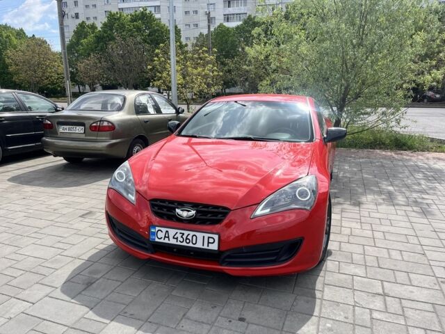 Красный Хендай Генезис, объемом двигателя 2 л и пробегом 185 тыс. км за 7600 $, фото 1 на Automoto.ua