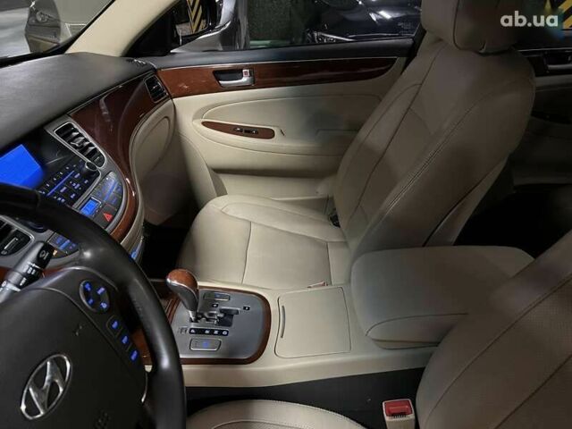 Хендай Генезис, объемом двигателя 3.8 л и пробегом 222 тыс. км за 9999 $, фото 22 на Automoto.ua