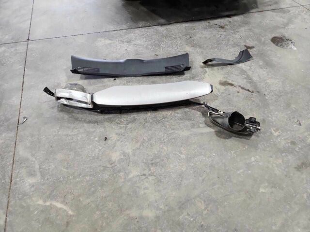 Серый Хендай Генезис, объемом двигателя 0 л и пробегом 80 тыс. км за 12000 $, фото 11 на Automoto.ua