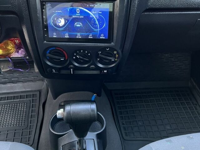 Білий Хендай Гетц, об'ємом двигуна 1.3 л та пробігом 168 тис. км за 5500 $, фото 9 на Automoto.ua