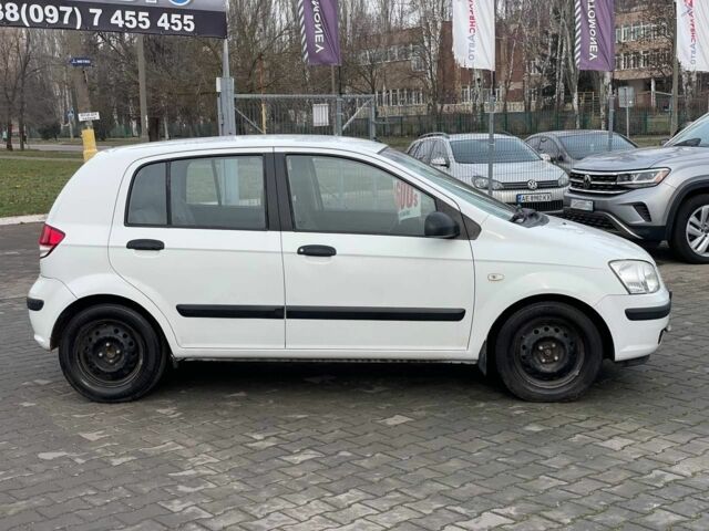 Белый Хендай Гетц, объемом двигателя 1.1 л и пробегом 140 тыс. км за 4400 $, фото 7 на Automoto.ua