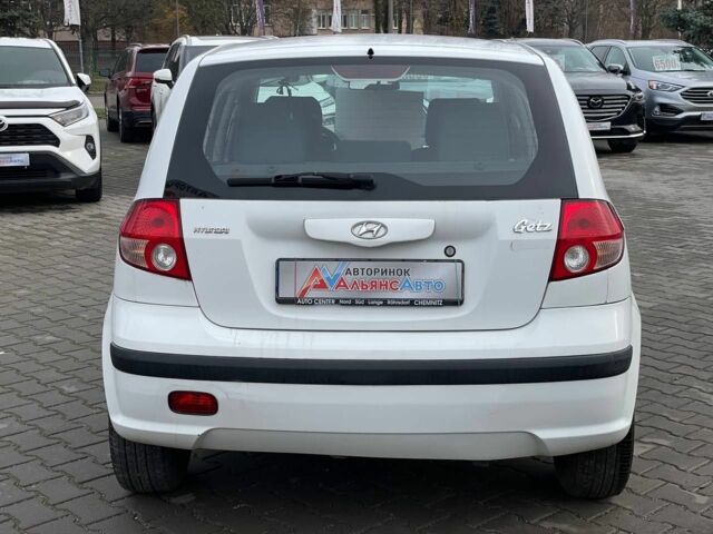 Белый Хендай Гетц, объемом двигателя 1.1 л и пробегом 140 тыс. км за 4400 $, фото 5 на Automoto.ua