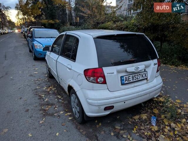 Белый Хендай Гетц, объемом двигателя 1.4 л и пробегом 251 тыс. км за 2800 $, фото 8 на Automoto.ua