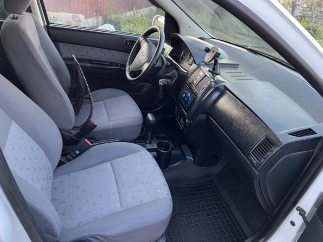 Білий Хендай Гетц, об'ємом двигуна 1.3 л та пробігом 168 тис. км за 5500 $, фото 12 на Automoto.ua