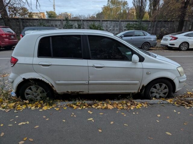 Белый Хендай Гетц, объемом двигателя 1.3 л и пробегом 251 тыс. км за 2350 $, фото 1 на Automoto.ua