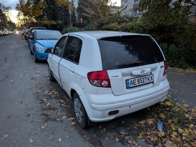 Белый Хендай Гетц, объемом двигателя 1.3 л и пробегом 251 тыс. км за 2350 $, фото 2 на Automoto.ua