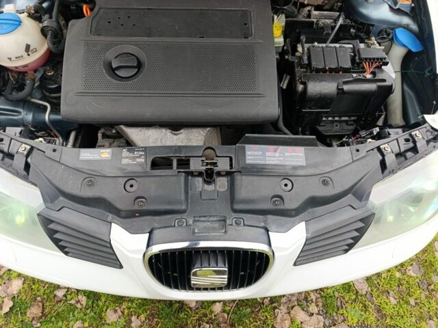 Білий Хендай Гетц, об'ємом двигуна 1.4 л та пробігом 205 тис. км за 3999 $, фото 17 на Automoto.ua