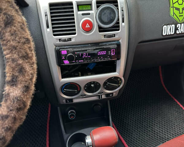 Хендай Гетц 2008 в Киеве на Automoto.ua Белый Хендай Гетц, объемом двигателя 1.4 л и пробегом 132 тыс. км за 5500 $, фото 14 на Automoto.ua