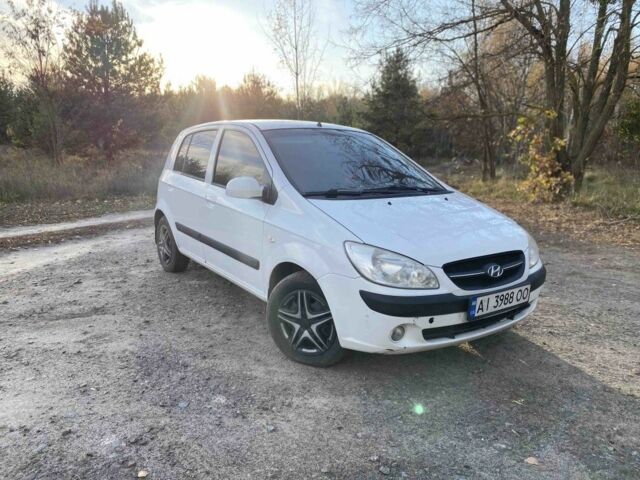 Белый Хендай Гетц, объемом двигателя 1.4 л и пробегом 220 тыс. км за 3200 $, фото 2 на Automoto.ua