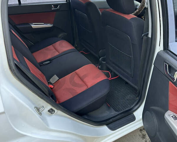 Хендай Гетц 2008 в Киеве на Automoto.ua Белый Хендай Гетц, объемом двигателя 1.4 л и пробегом 132 тыс. км за 5500 $, фото 8 на Automoto.ua