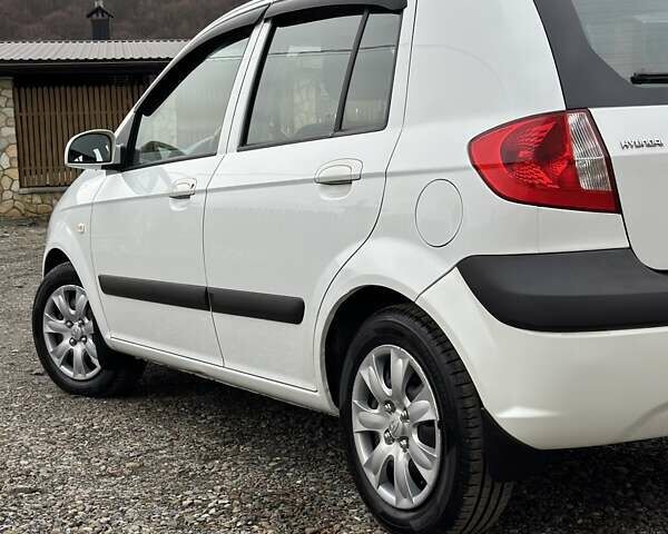 Білий Хендай Гетц, об'ємом двигуна 1.4 л та пробігом 127 тис. км за 5400 $, фото 17 на Automoto.ua
