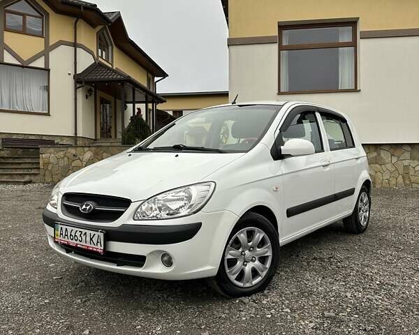 Білий Хендай Гетц, об'ємом двигуна 1.4 л та пробігом 127 тис. км за 5400 $, фото 2 на Automoto.ua