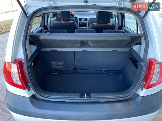 Белый Хендай Гетц, объемом двигателя 1.4 л и пробегом 107 тыс. км за 6199 $, фото 27 на Automoto.ua