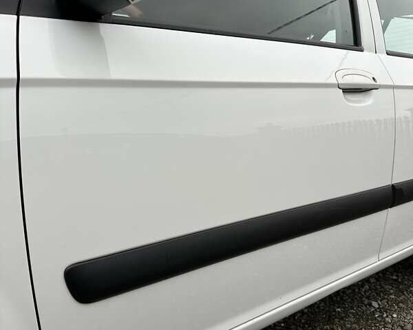 Білий Хендай Гетц, об'ємом двигуна 1.4 л та пробігом 127 тис. км за 5400 $, фото 31 на Automoto.ua