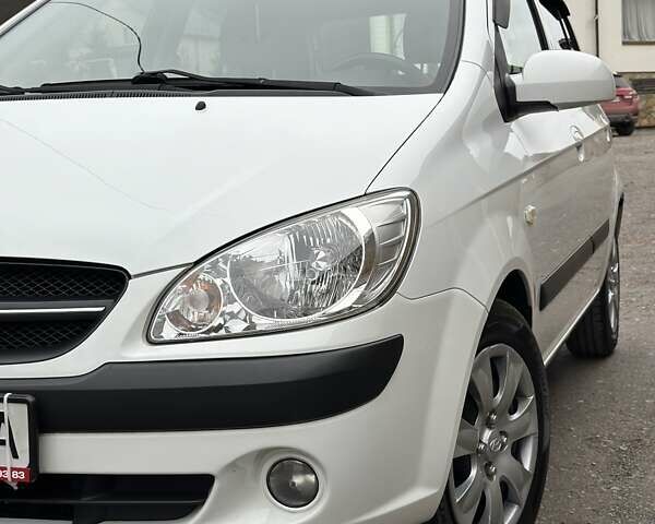 Білий Хендай Гетц, об'ємом двигуна 1.4 л та пробігом 127 тис. км за 5400 $, фото 66 на Automoto.ua