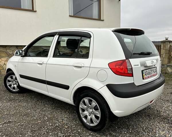 Білий Хендай Гетц, об'ємом двигуна 1.4 л та пробігом 127 тис. км за 5400 $, фото 27 на Automoto.ua