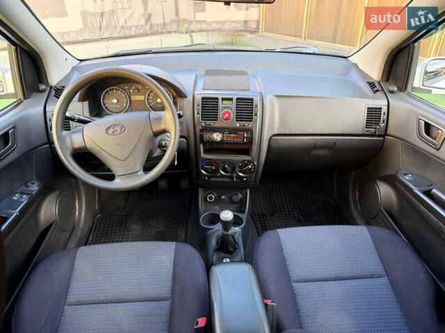 Белый Хендай Гетц, объемом двигателя 1.4 л и пробегом 159 тыс. км за 5000 $, фото 9 на Automoto.ua