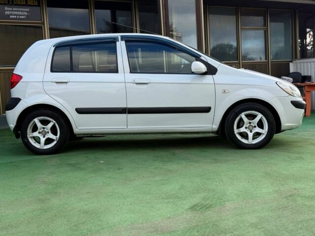 Білий Хендай Гетц, об'ємом двигуна 1.4 л та пробігом 159 тис. км за 5000 $, фото 2 на Automoto.ua