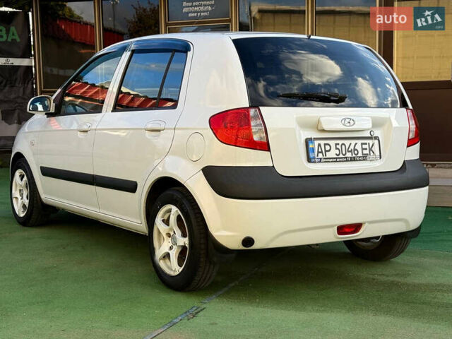 Белый Хендай Гетц, объемом двигателя 1.4 л и пробегом 159 тыс. км за 5000 $, фото 5 на Automoto.ua