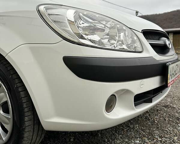 Білий Хендай Гетц, об'ємом двигуна 1.4 л та пробігом 127 тис. км за 5400 $, фото 40 на Automoto.ua