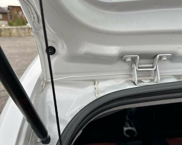 Білий Хендай Гетц, об'ємом двигуна 1.4 л та пробігом 127 тис. км за 5400 $, фото 47 на Automoto.ua