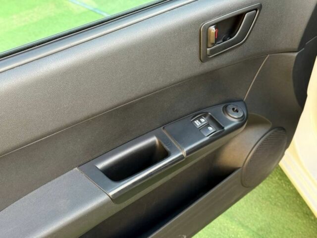 Білий Хендай Гетц, об'ємом двигуна 1.4 л та пробігом 159 тис. км за 5000 $, фото 13 на Automoto.ua