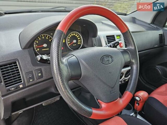 Белый Хендай Гетц, объемом двигателя 1.4 л и пробегом 100 тыс. км за 7000 $, фото 61 на Automoto.ua