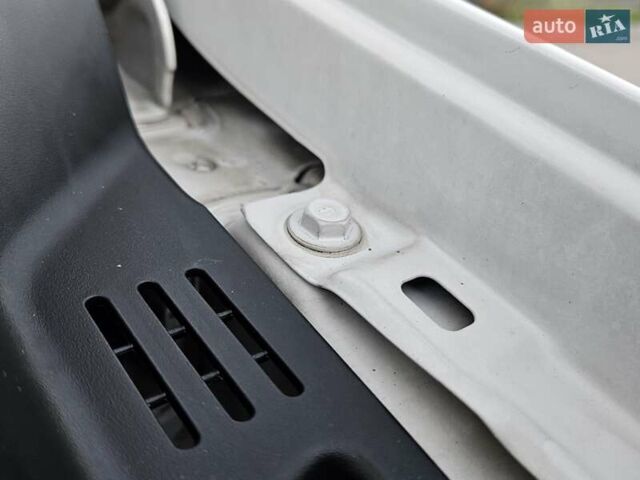 Белый Хендай Гетц, объемом двигателя 1.4 л и пробегом 100 тыс. км за 7000 $, фото 43 на Automoto.ua