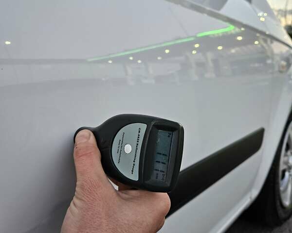 Белый Хендай Гетц, объемом двигателя 1.4 л и пробегом 100 тыс. км за 7000 $, фото 115 на Automoto.ua