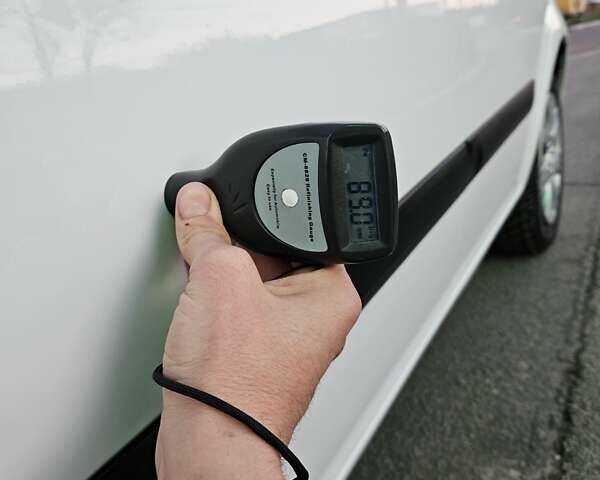 Белый Хендай Гетц, объемом двигателя 1.4 л и пробегом 100 тыс. км за 7000 $, фото 109 на Automoto.ua