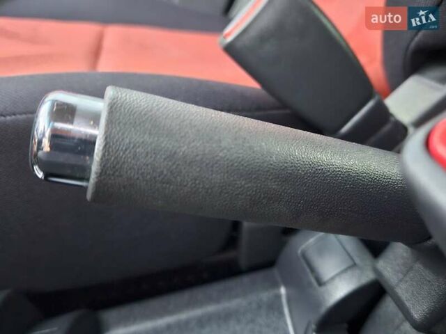 Белый Хендай Гетц, объемом двигателя 1.4 л и пробегом 100 тыс. км за 7000 $, фото 63 на Automoto.ua