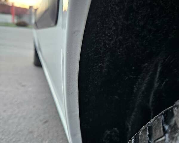 Белый Хендай Гетц, объемом двигателя 1.4 л и пробегом 100 тыс. км за 7000 $, фото 26 на Automoto.ua