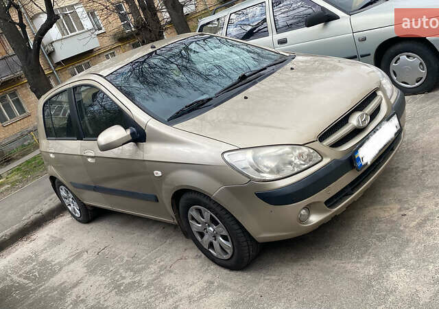 Бежевый Хендай Гетц, объемом двигателя 1.4 л и пробегом 177 тыс. км за 4990 $, фото 2 на Automoto.ua