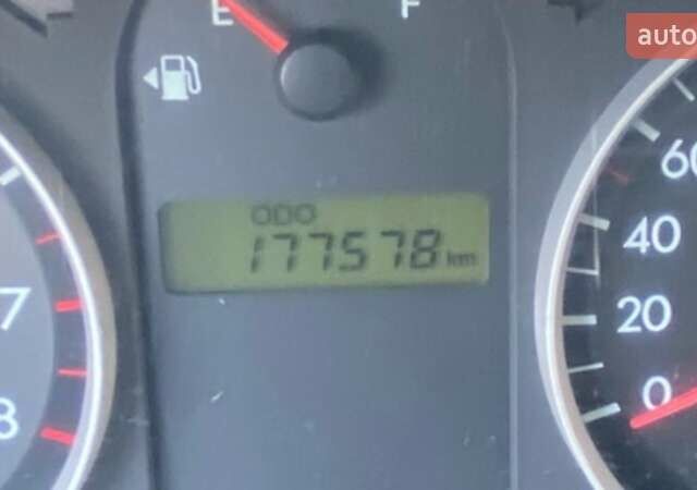 Бежевый Хендай Гетц, объемом двигателя 1.4 л и пробегом 177 тыс. км за 4990 $, фото 5 на Automoto.ua