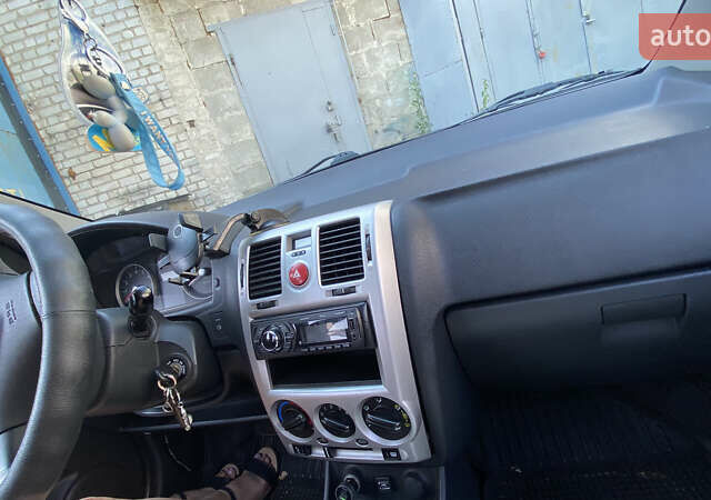 Бежевый Хендай Гетц, объемом двигателя 1.4 л и пробегом 177 тыс. км за 4990 $, фото 8 на Automoto.ua