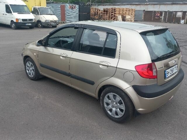Бежевий Хендай Гетц, об'ємом двигуна 1.4 л та пробігом 203 тис. км за 4100 $, фото 3 на Automoto.ua