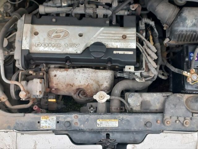 Бежевый Хендай Гетц, объемом двигателя 1.4 л и пробегом 180 тыс. км за 1900 $, фото 4 на Automoto.ua