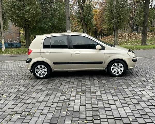 Хендай Гетц 2007 в Каменское - Днепродзержинск на Automoto.ua Бежевый Хендай Гетц, объемом двигателя 1.4 л и пробегом 203 тыс. км за 4800 $, фото 2 на Automoto.ua