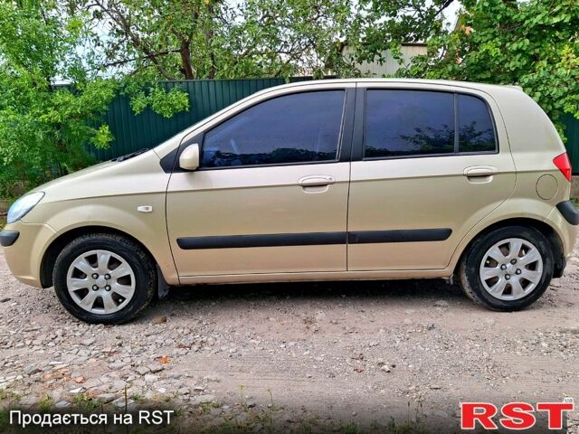 Бежевый Хендай Гетц, объемом двигателя 1.6 л и пробегом 361 тыс. км за 4300 $, фото 5 на Automoto.ua