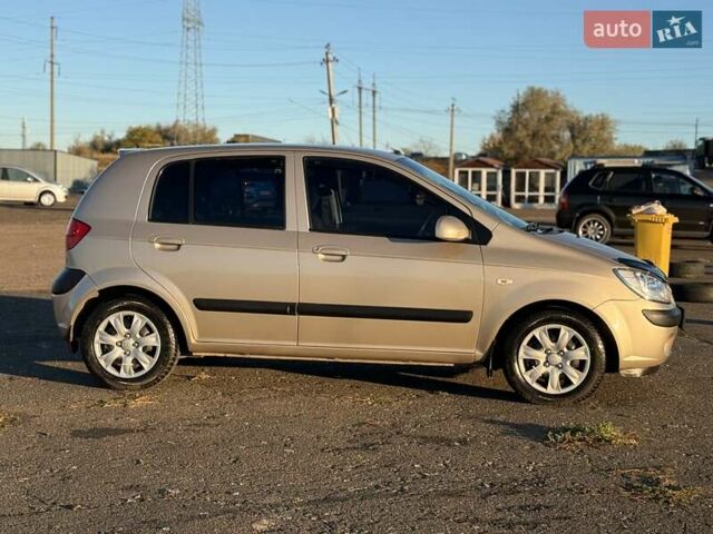 Бежевый Хендай Гетц, объемом двигателя 1.6 л и пробегом 222 тыс. км за 4500 $, фото 6 на Automoto.ua
