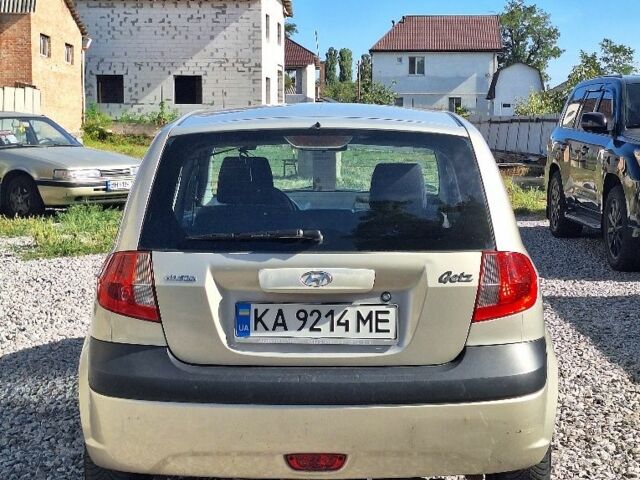 Бежевый Хендай Гетц, объемом двигателя 1.1 л и пробегом 202 тыс. км за 3950 $, фото 4 на Automoto.ua
