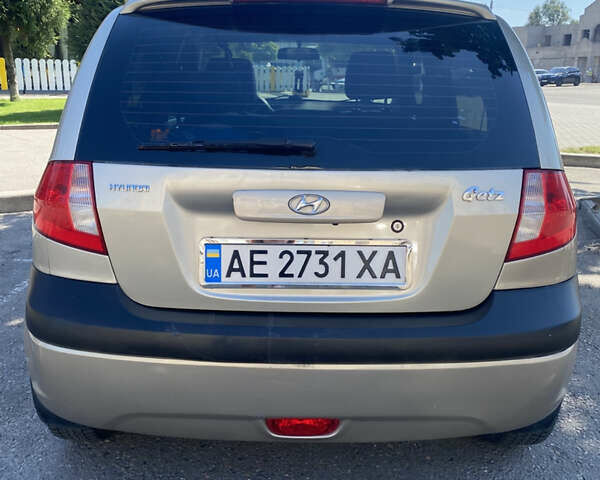 Бежевий Хендай Гетц, об'ємом двигуна 1.4 л та пробігом 180 тис. км за 4500 $, фото 1 на Automoto.ua