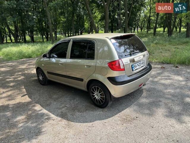 Бежевый Хендай Гетц, объемом двигателя 1.4 л и пробегом 130 тыс. км за 6000 $, фото 2 на Automoto.ua