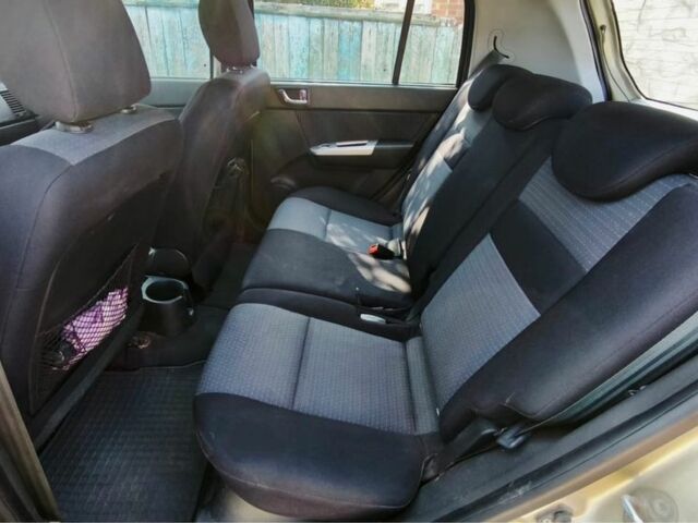 Бежевий Хендай Гетц, об'ємом двигуна 1.4 л та пробігом 197 тис. км за 4700 $, фото 10 на Automoto.ua