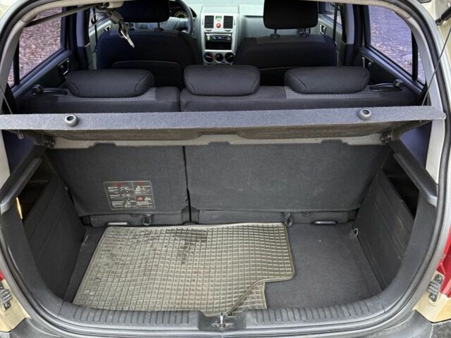 Бежевый Хендай Гетц, объемом двигателя 1.6 л и пробегом 220 тыс. км за 5600 $, фото 8 на Automoto.ua