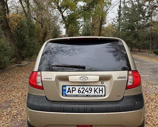 Бежевый Хендай Гетц, объемом двигателя 1.6 л и пробегом 220 тыс. км за 5700 $, фото 5 на Automoto.ua